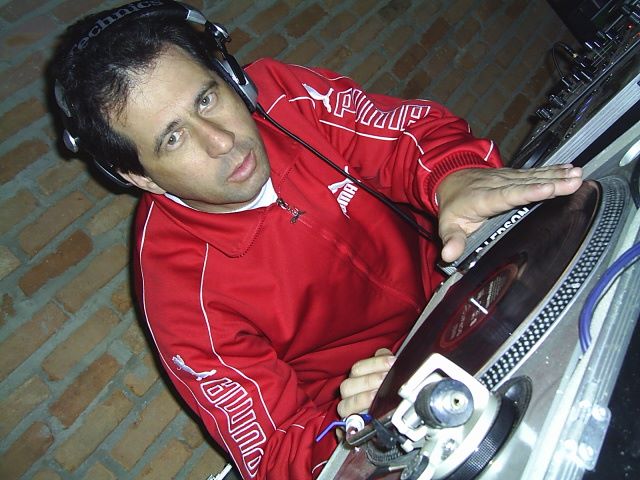 DJ Edson Lourenço